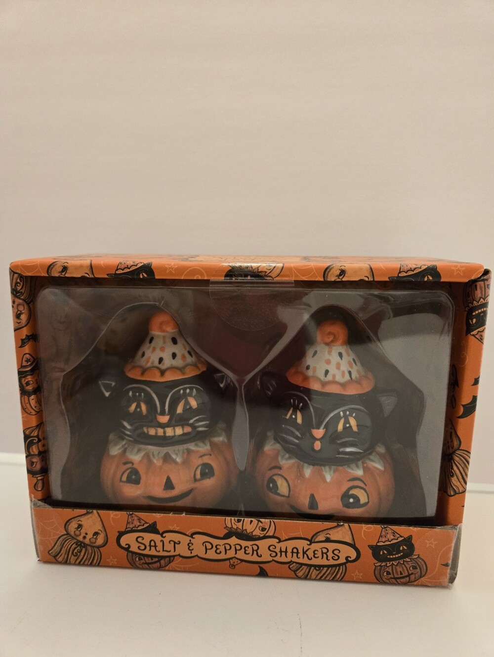 Johanna Parker Halloween Pumpkin Cat Salt & Pepper Shaker Set - Orange & Black